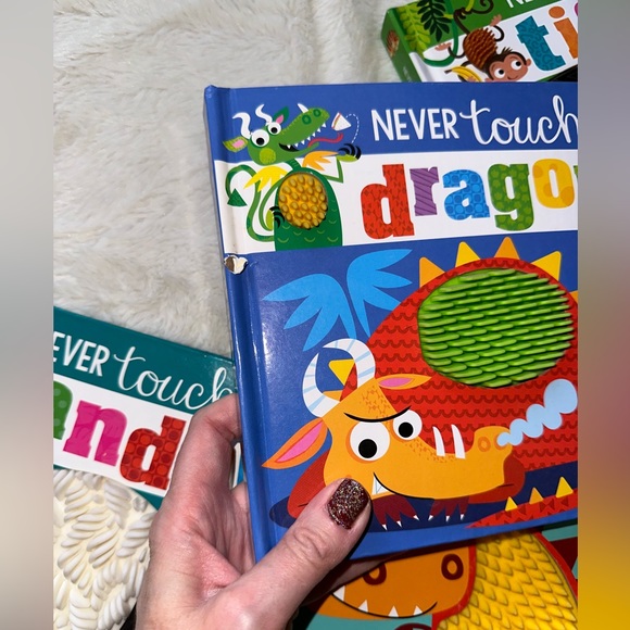 Toddler Touch & Feel Book Bundle - Picture 4 of 5